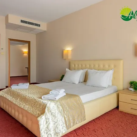 Ξενοδοχείο Allegra Balneo & 4*