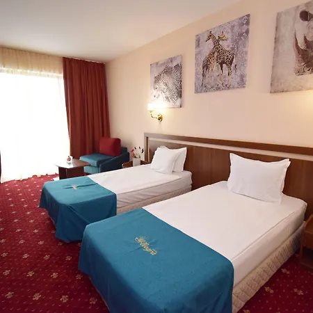 Allegra Balneo & فندق 4*