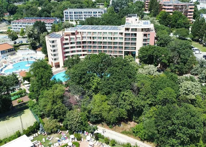 Allegra Balneo & 4* 金沙